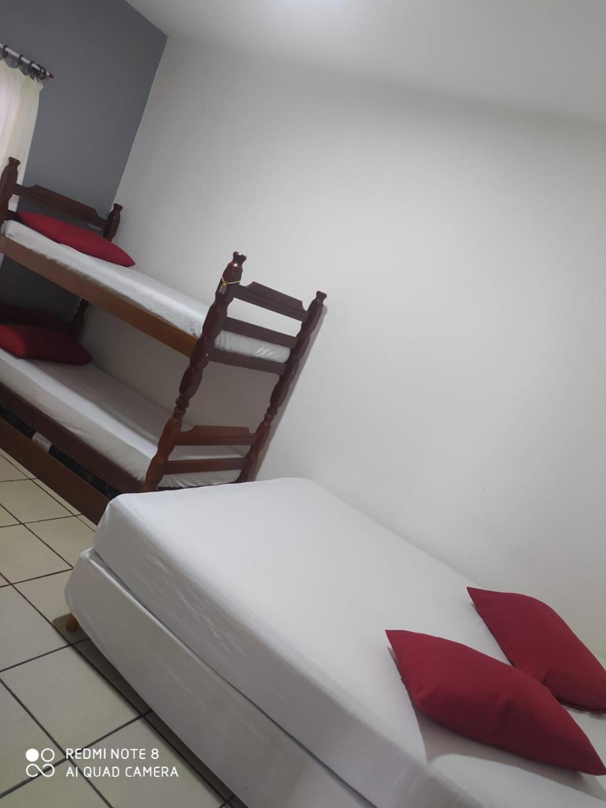 Hostel Praia Centro Itanhaém 部屋 写真